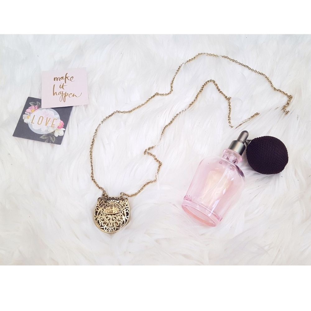 Vintage Style Pocket Dangling Necklace